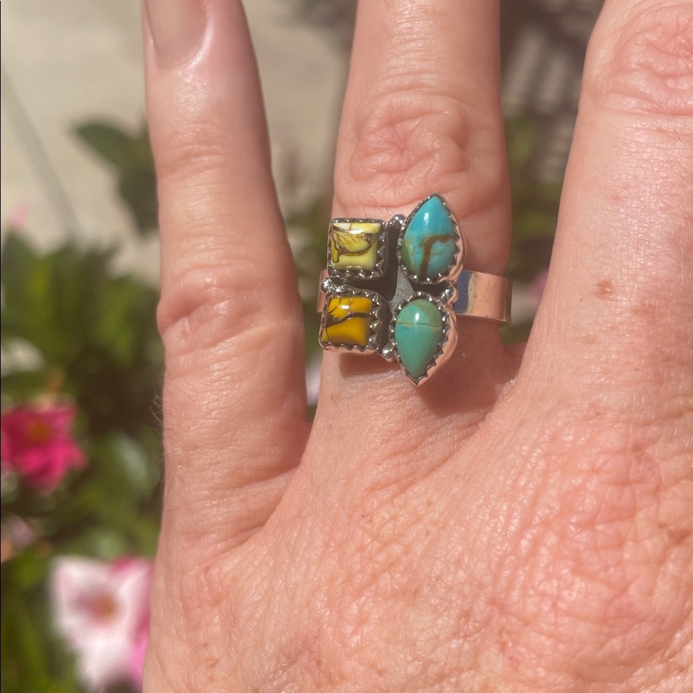 Southwestern Kingman and Honey Dalilah Turquoise Ring in 925 Silver 🌵